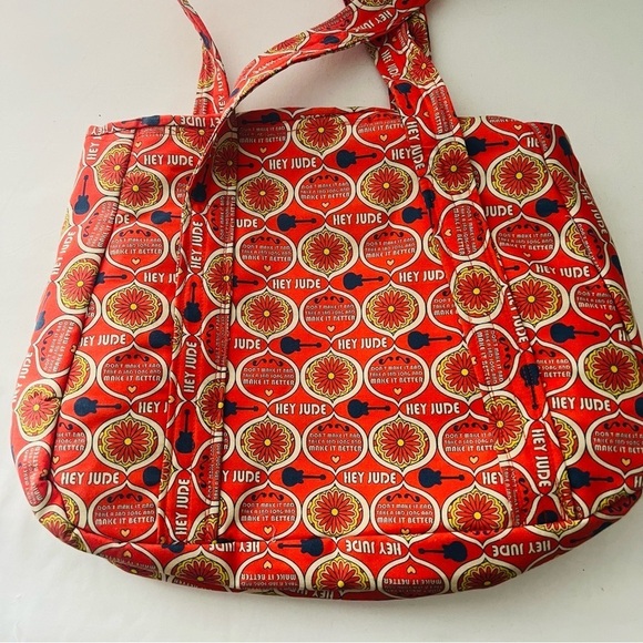 Hey Jude Women’s Red Multicolored Geometric Tote Shoulder Bag All Over Patterned - Picture 4 of 9